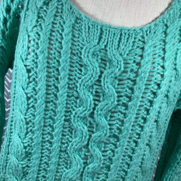 Free People Sweater - Picture 3 of 8